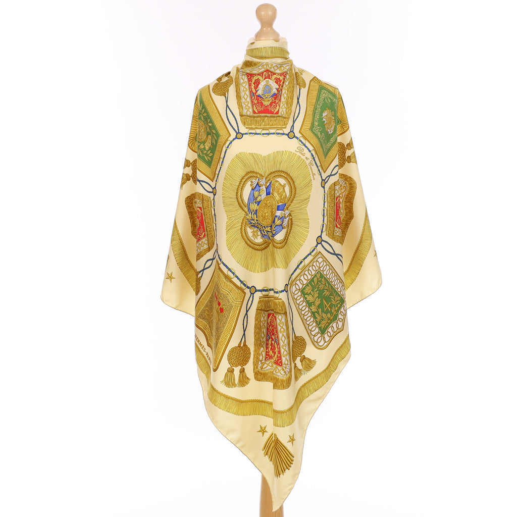 Hermès Poste Et Cavalerie Silk Scarf