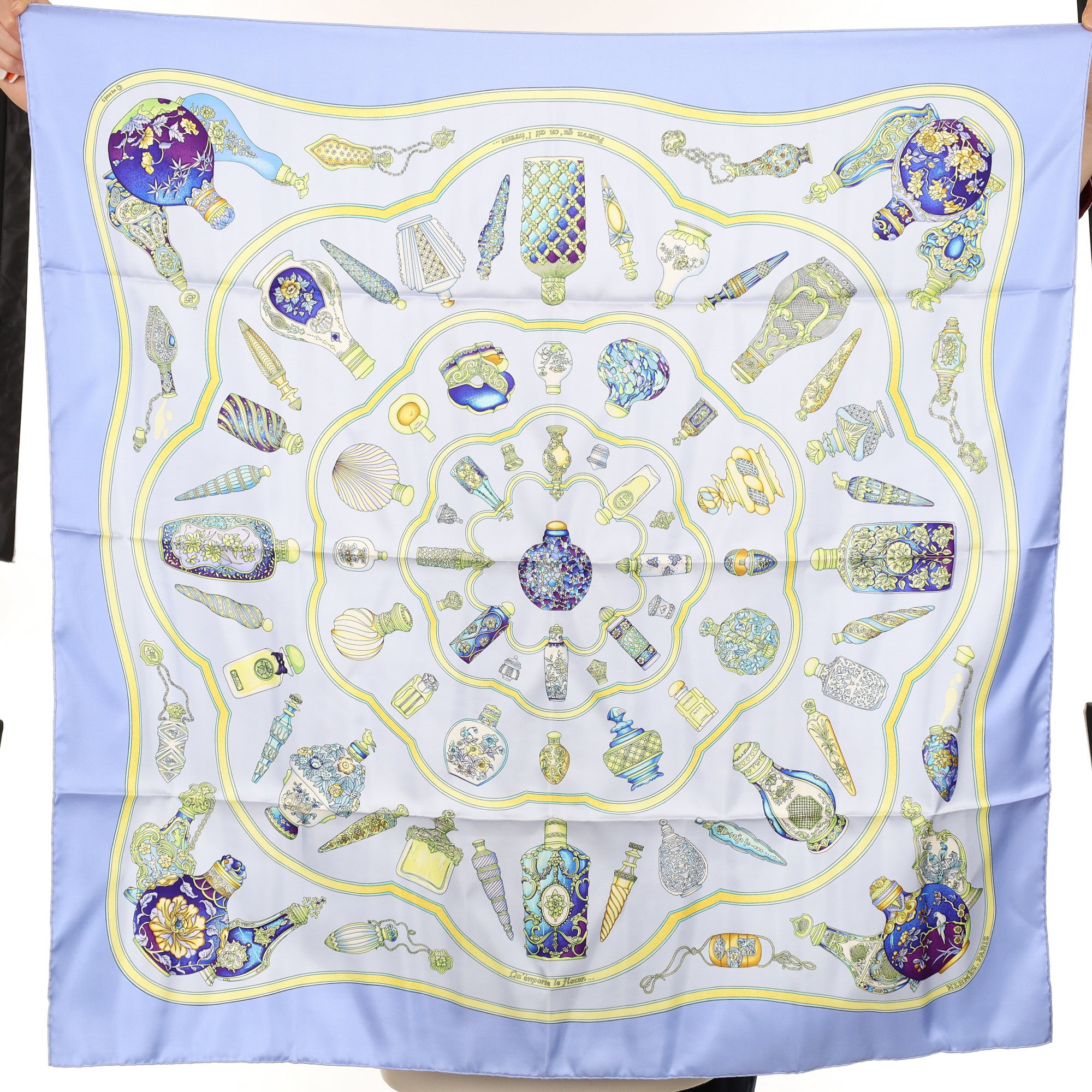 Brand New Boxed Hermès Qu’importe Le Flacon Silk Scarf