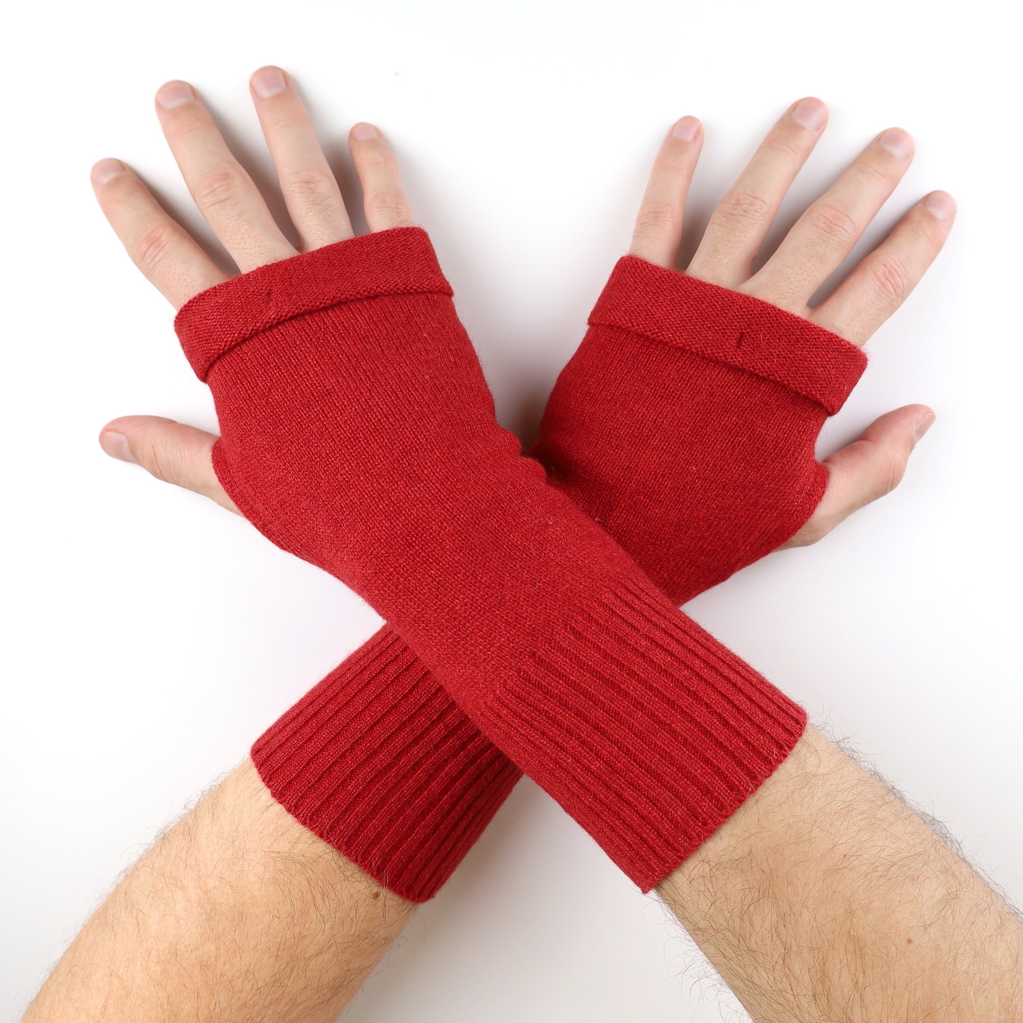 Men’s Scarlett Red Fingerless Gloves
