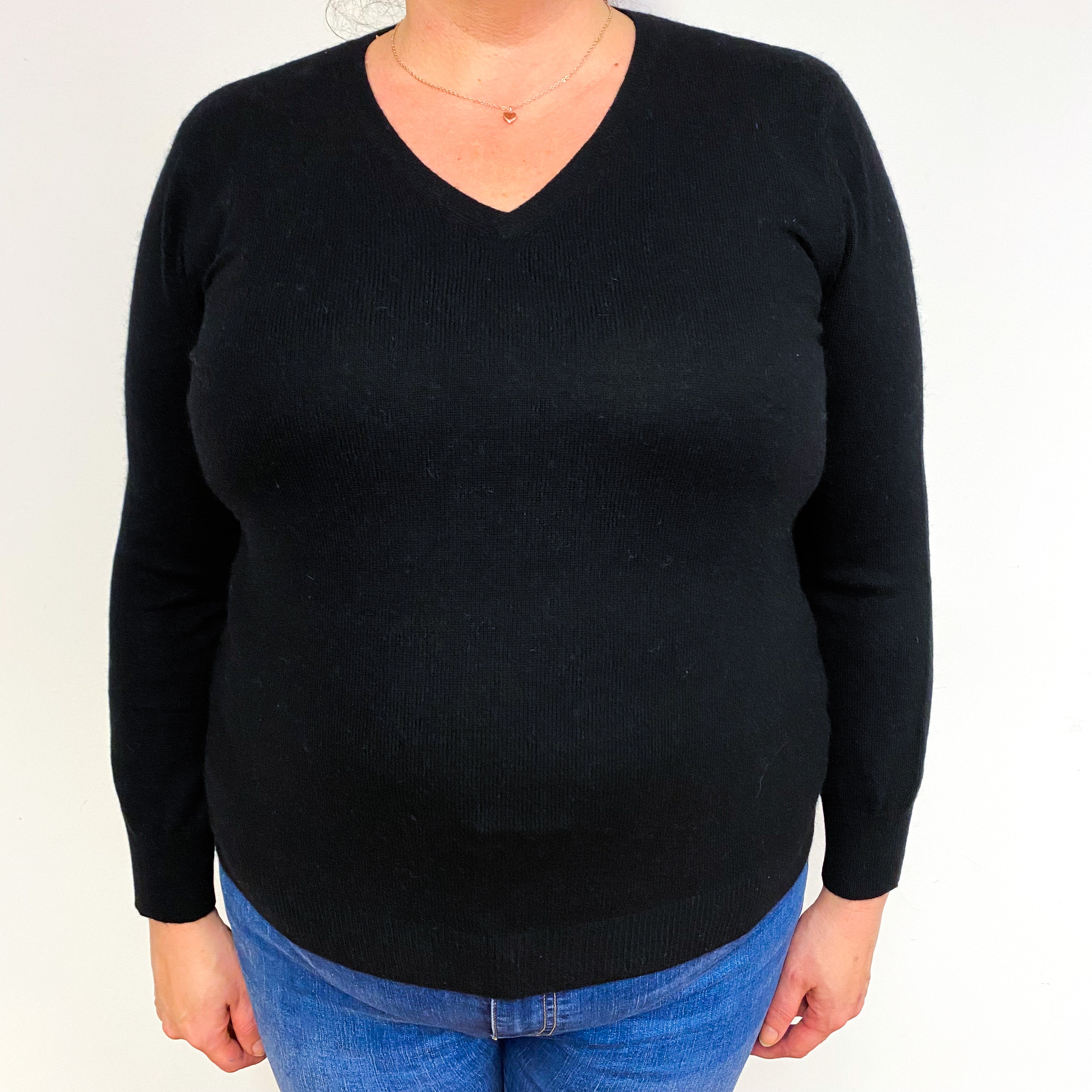 Black Cashmere V-Neck Jumper Extra Large