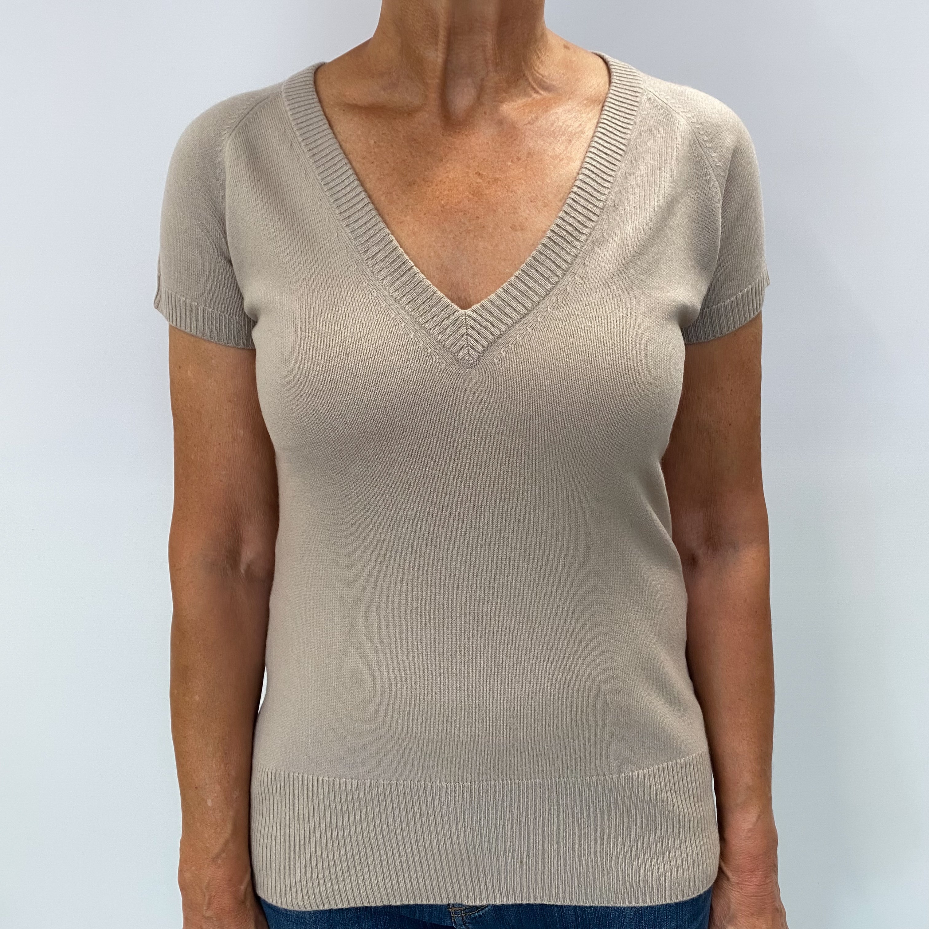 Fawn Beige Cashmere V Neck Short Sleeved Jumper Medium