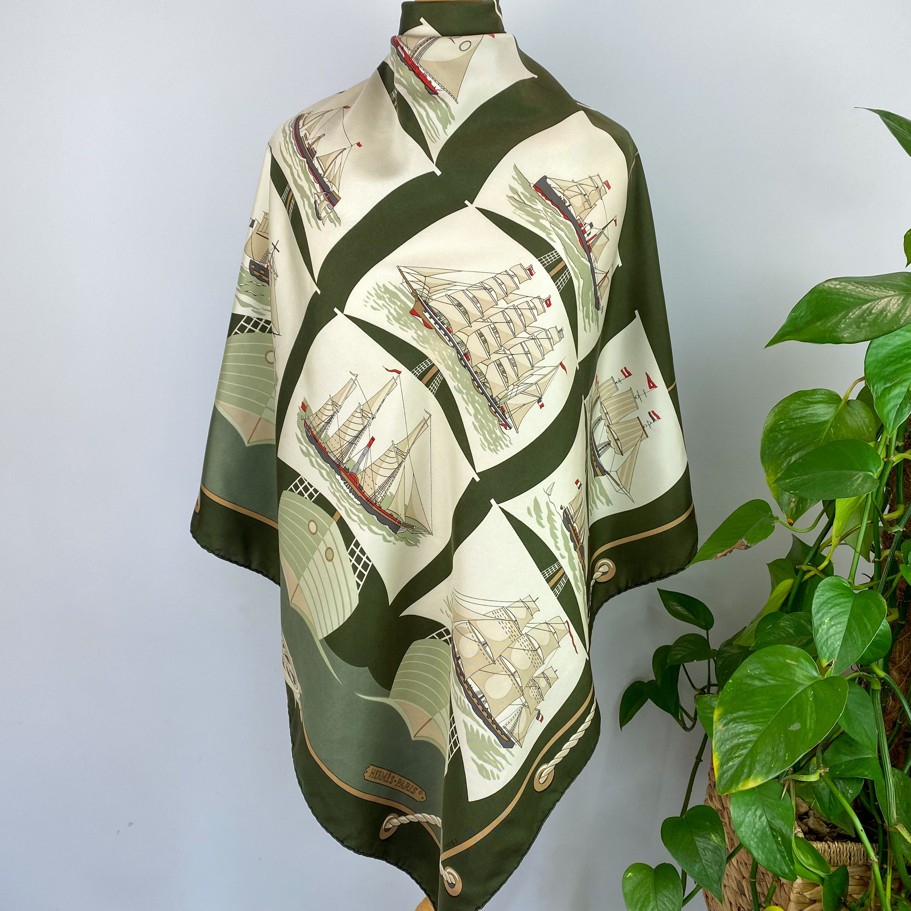 Hermès Grand Largue 1979 Silk Scarf