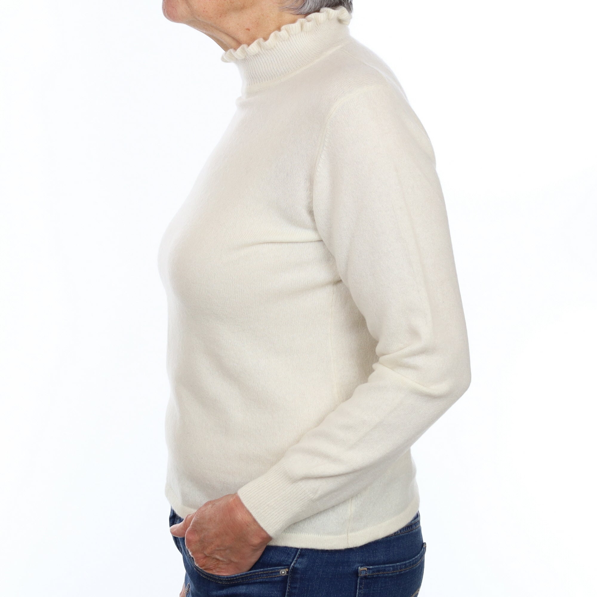 Vanilla Cream Cashmere Ruffle Turtle Neck Jumper Medium