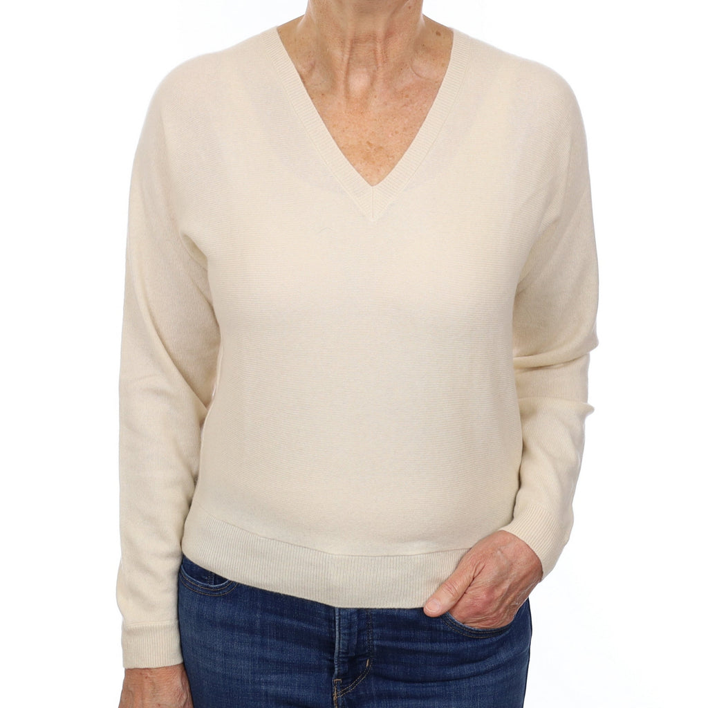 Theory Ivory Cashmere V Neck Jumper Medium