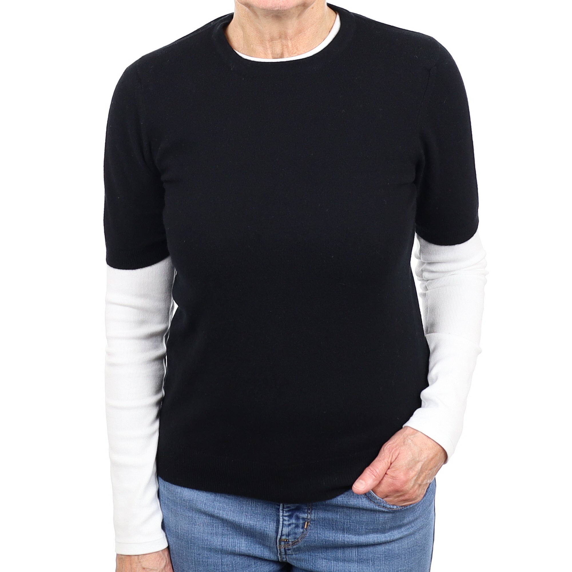 Brand New Scottish Black Cashmere Short Sleeve Crew Neck Jumper Medium