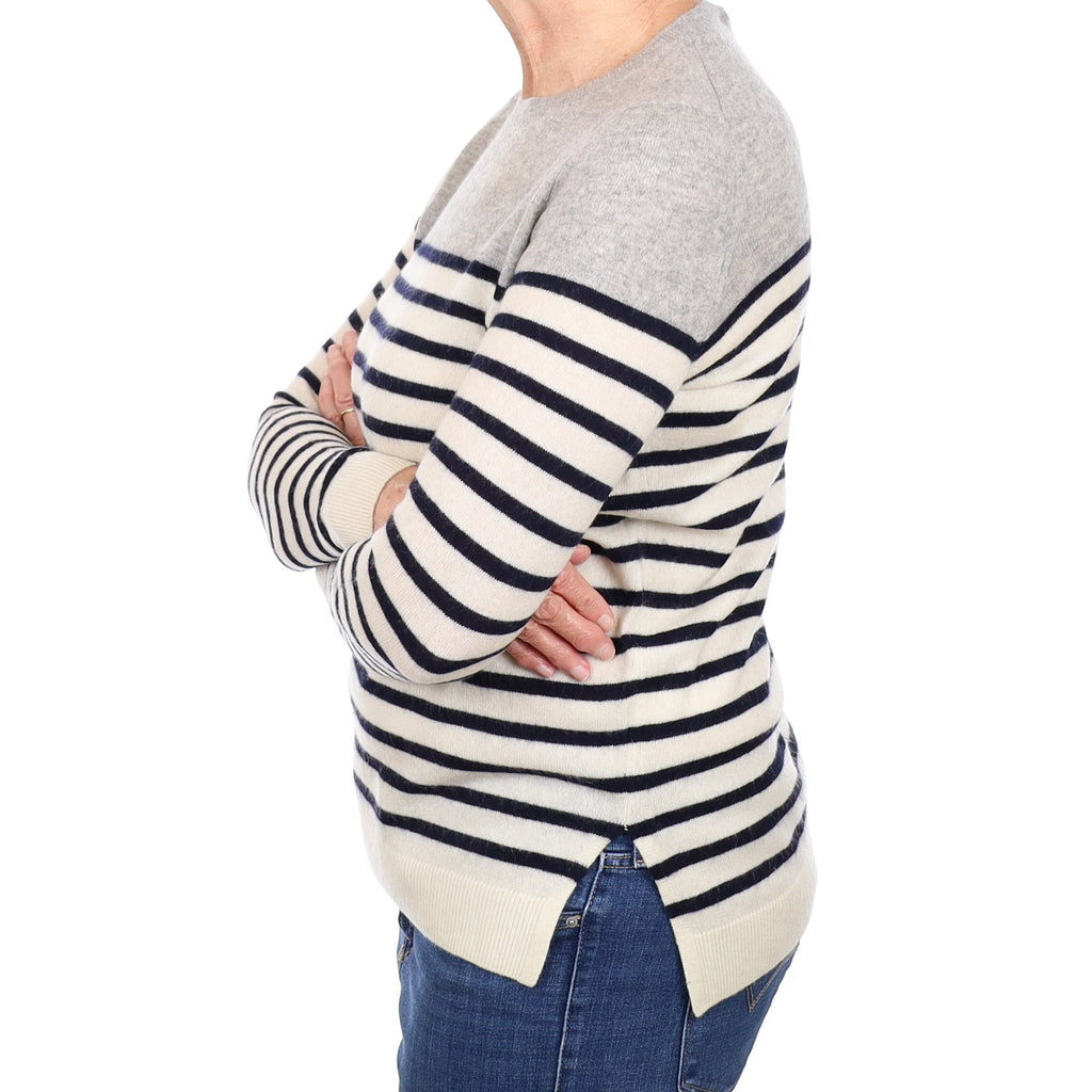 Vince Ivory and Navy Stripe Cashmere Crew Neck Jumper Medium