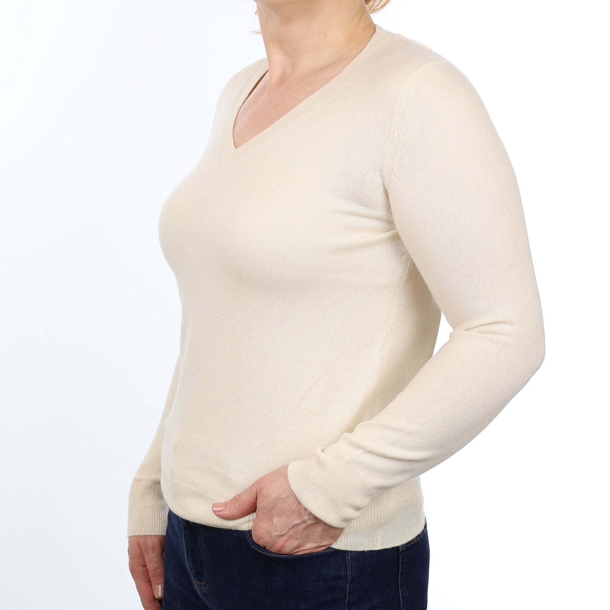 Vanilla Cream Cashmere V Neck Jumper Medium