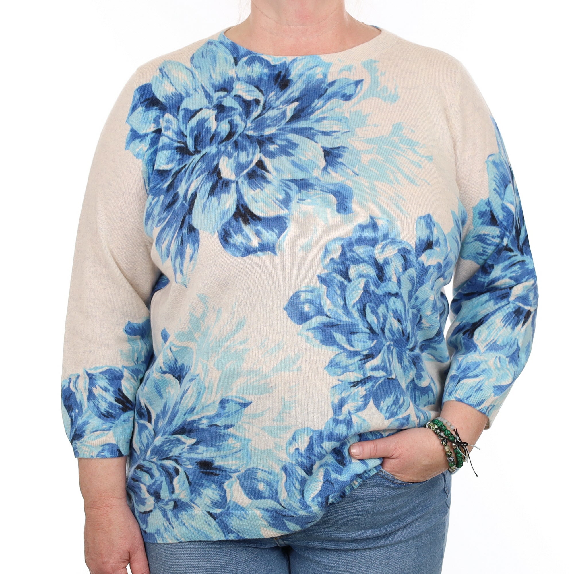 Cream and Blue Floral Cashmere 3/4 Sleeve Crew Neck Jumper Extra Extra Large