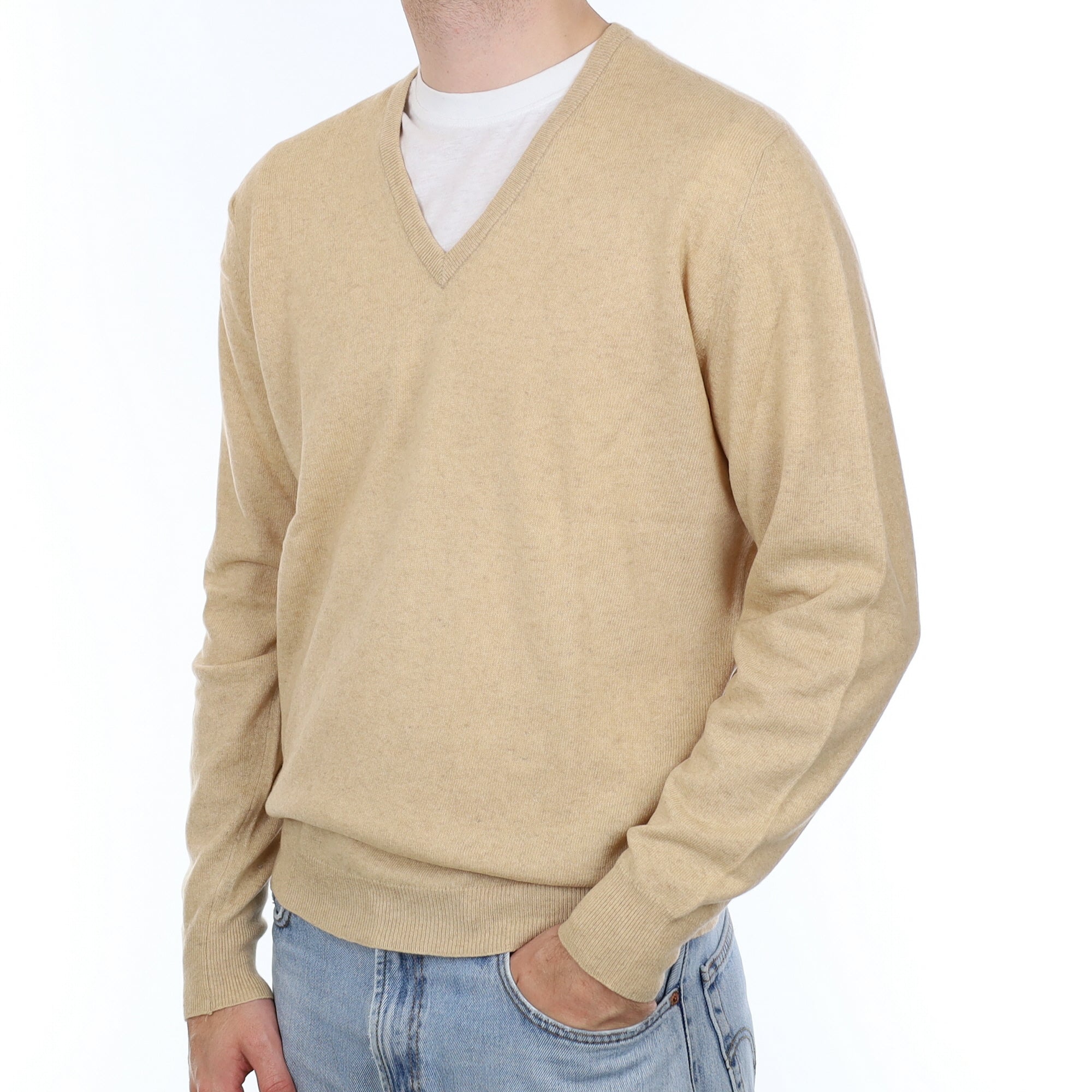 Men's Scottish Beige Cashmere V Neck Jumper Large