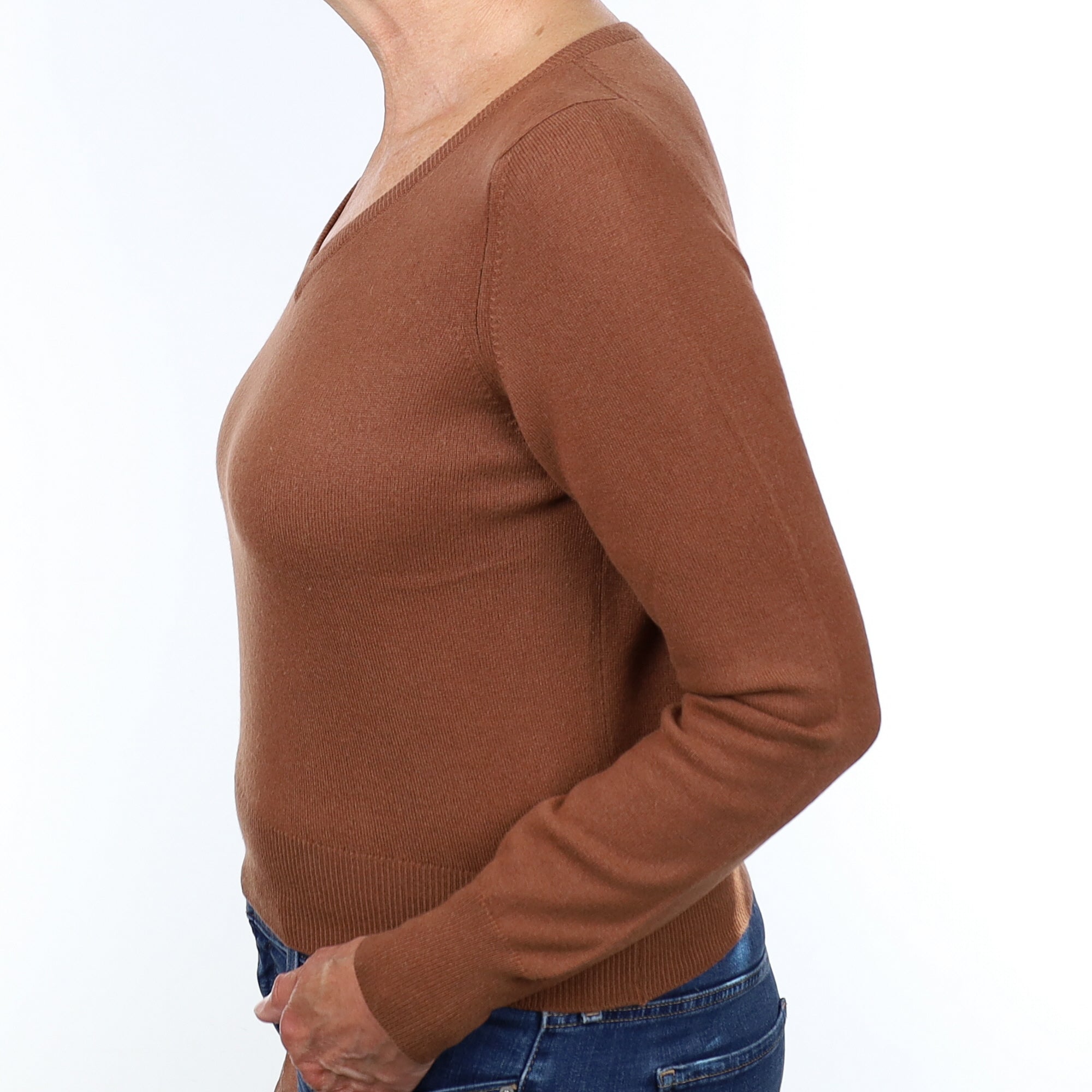 N Peal Chestnut Brown Cashmere V Neck Jumper Medium