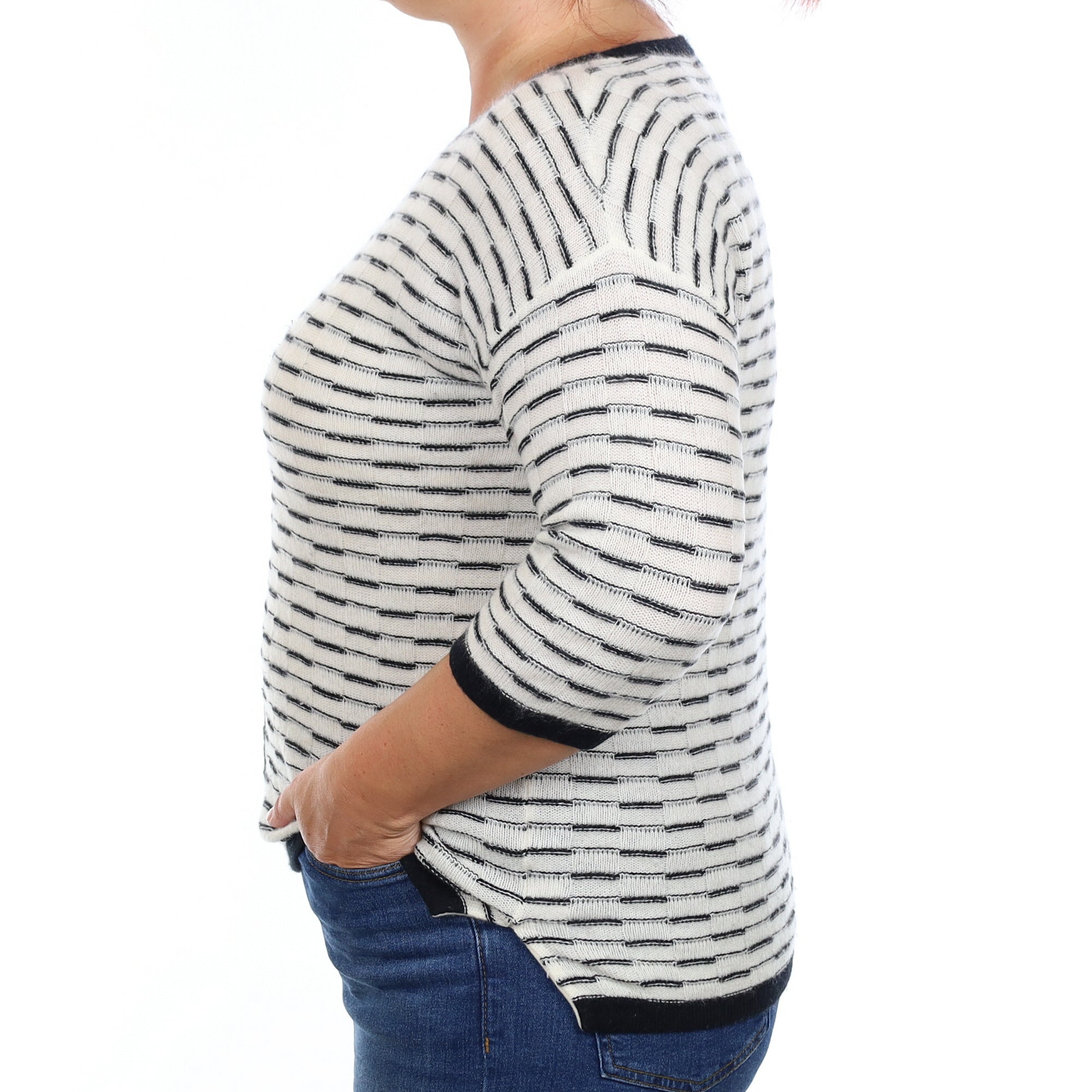 Ivory and Black Pattern Cashmere Boxy Crew Neck Jumper Large