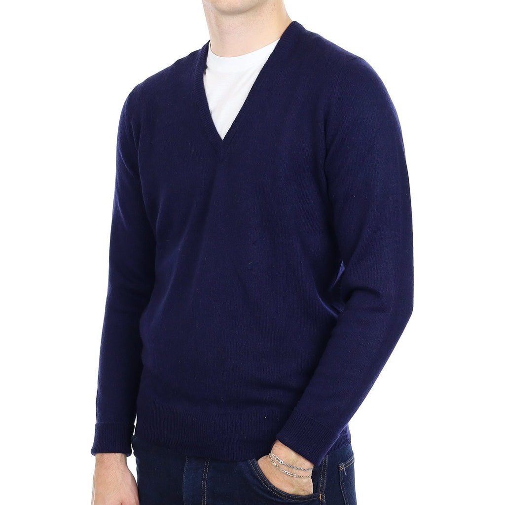 Men's Scottish Navy Cashmere V Neck Jumper Medium