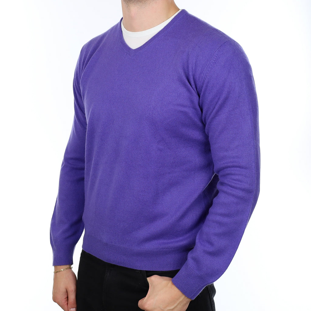 Men's Wisteria Purple Cashmere V Neck Jumper XL