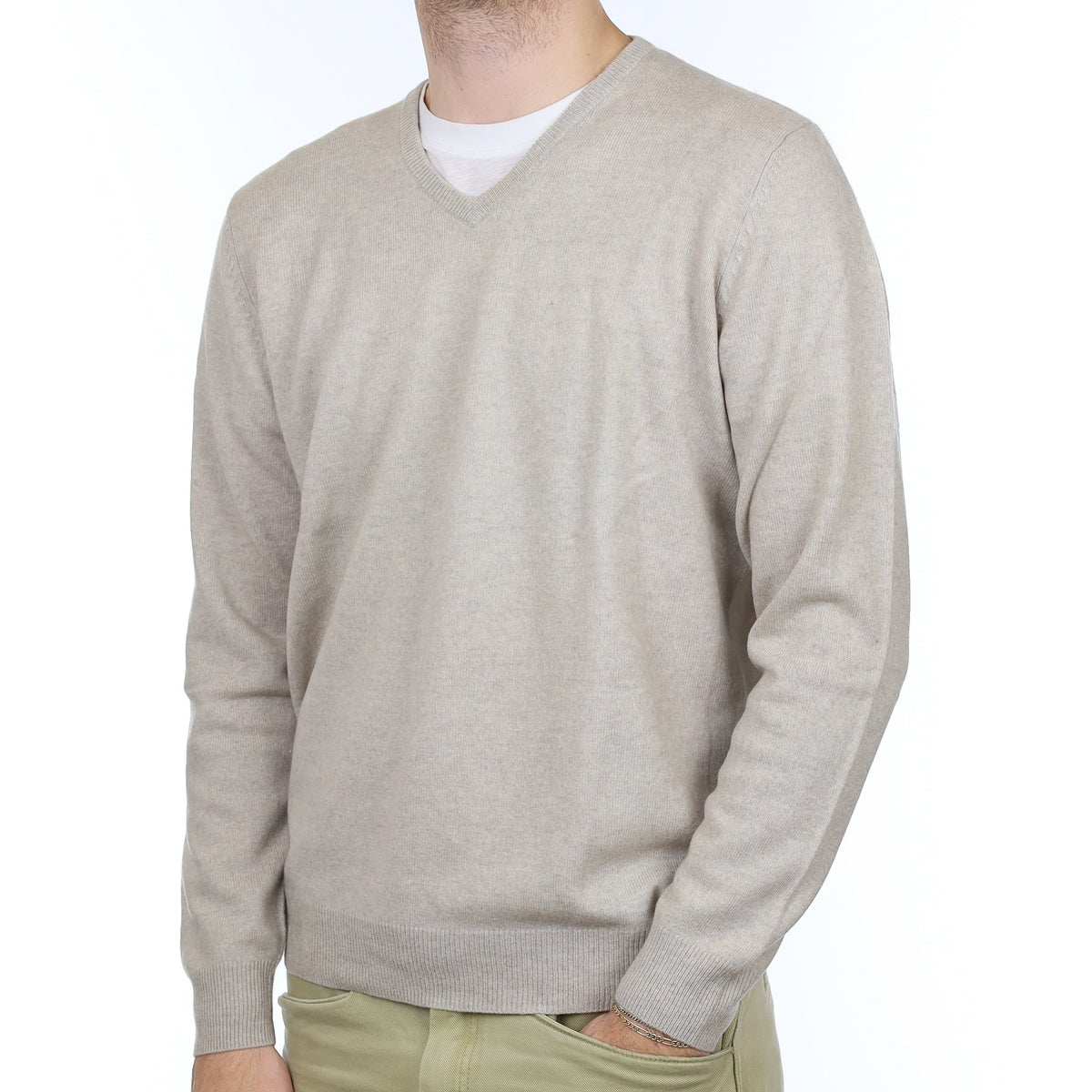 Men's Alabaster Cashmere V Neck Jumper Large