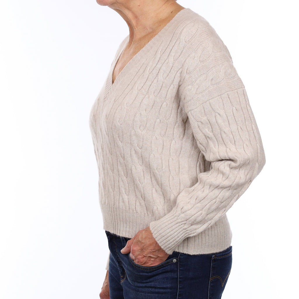 Brand New Scottish Oatmeal Rib Cashmere V Neck Jumper Medium