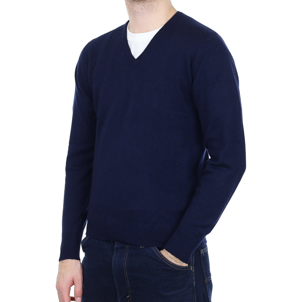 Men's Scottish Vintage Navy Cashmere V Neck Jumper Medium