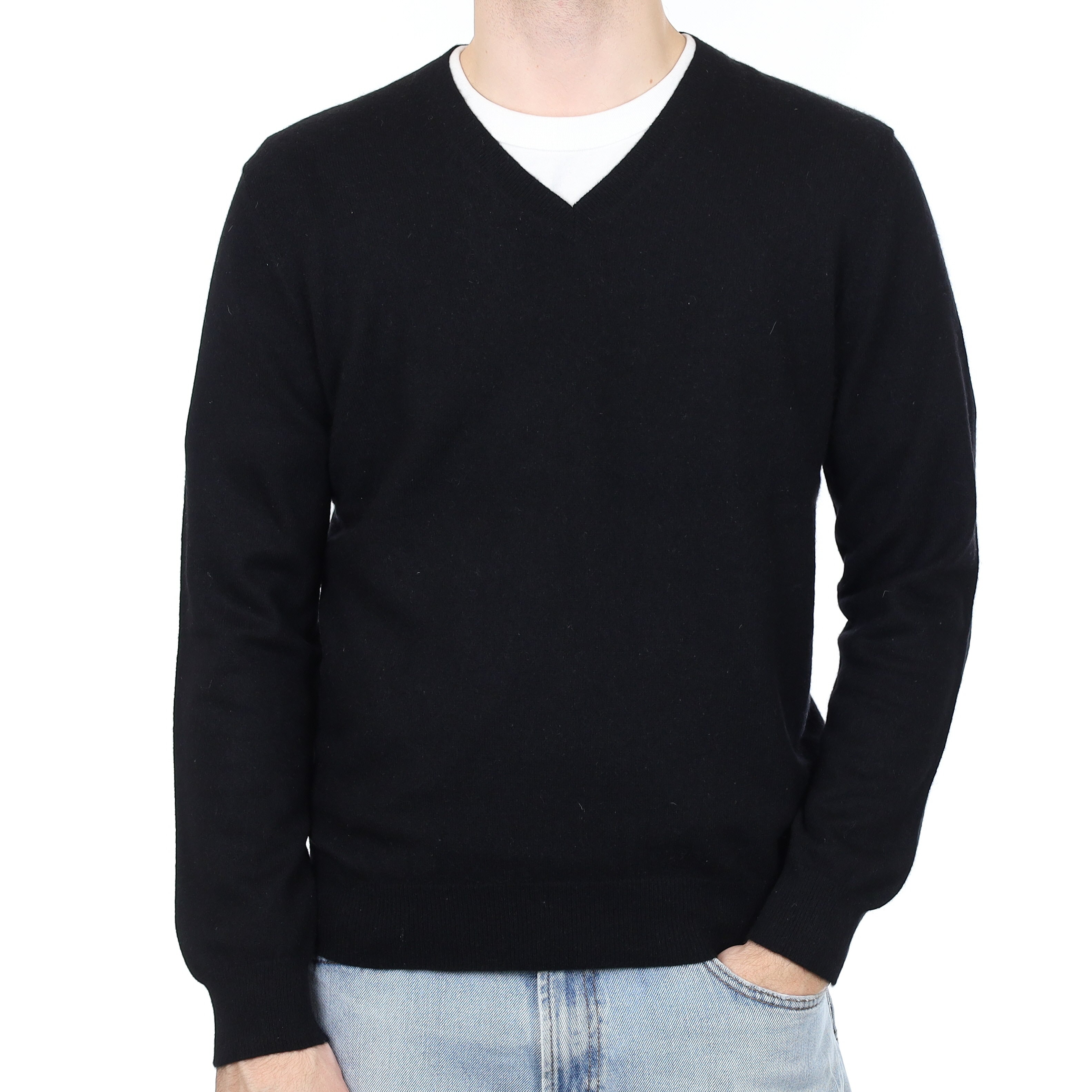 Men's Black Cashmere V Neck Jumper Medium