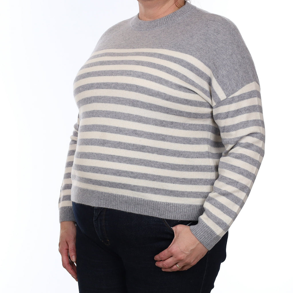 Grey and Ivory Stripe Cashmere Crew Neck Jumper Extra Large
