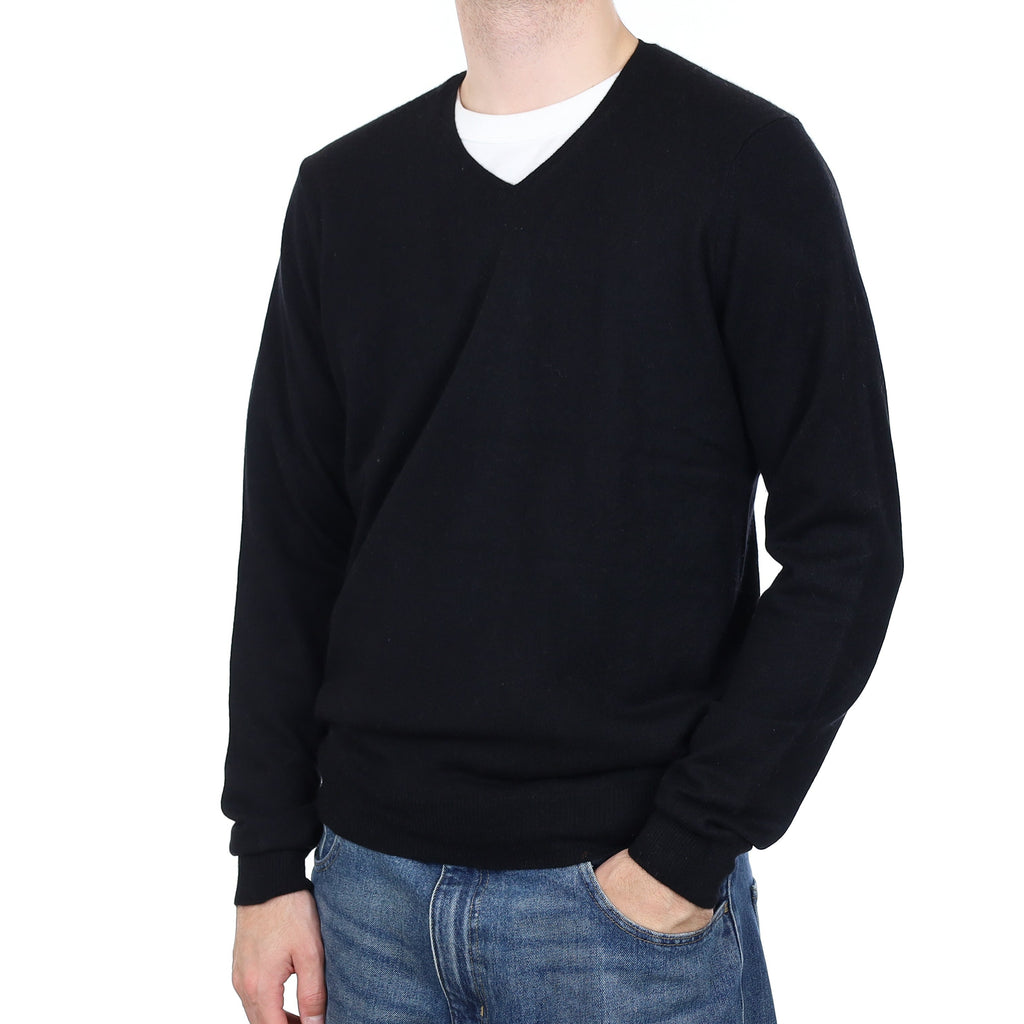 Men's Black Cashmere V Neck Jumper Large