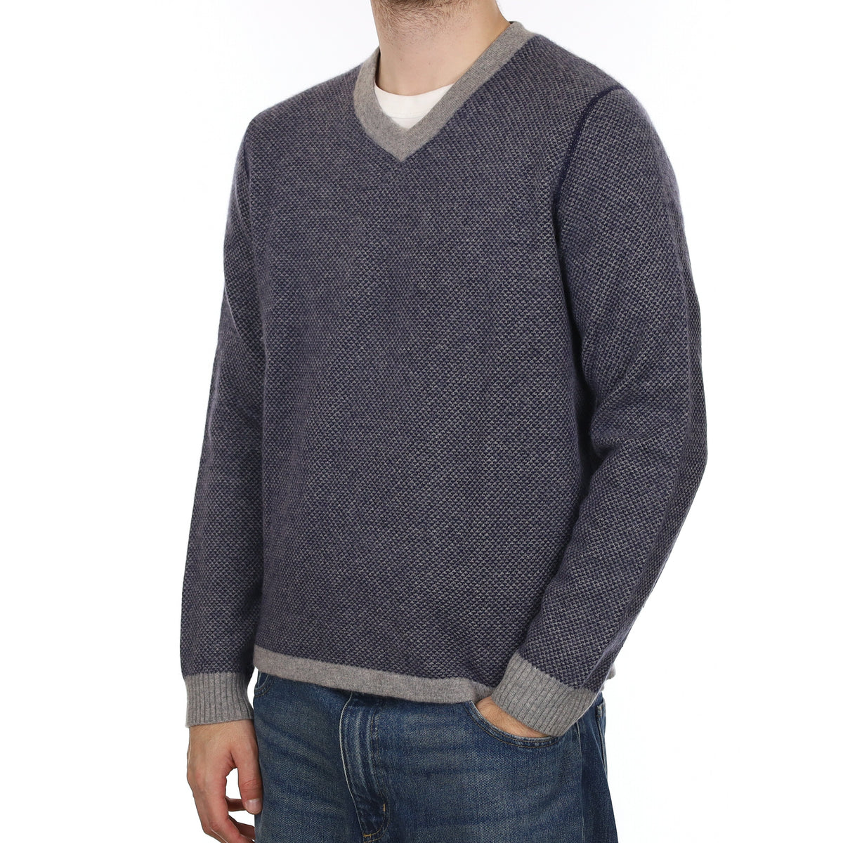 Men's Grey and Navy Patterned Cashmere V Neck Jumper Large