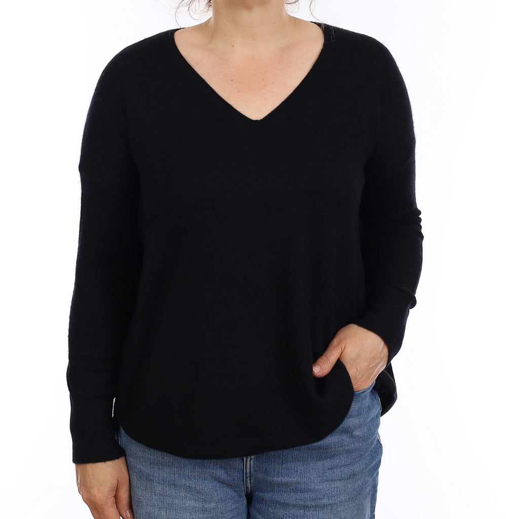 Black Cashmere Boxy V Neck Jumper Medium