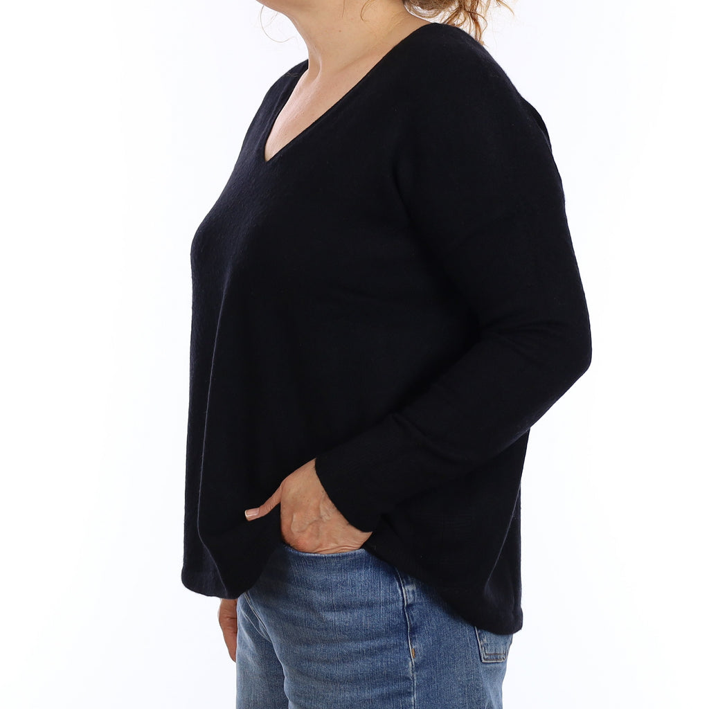 Black Cashmere Boxy V Neck Jumper Medium