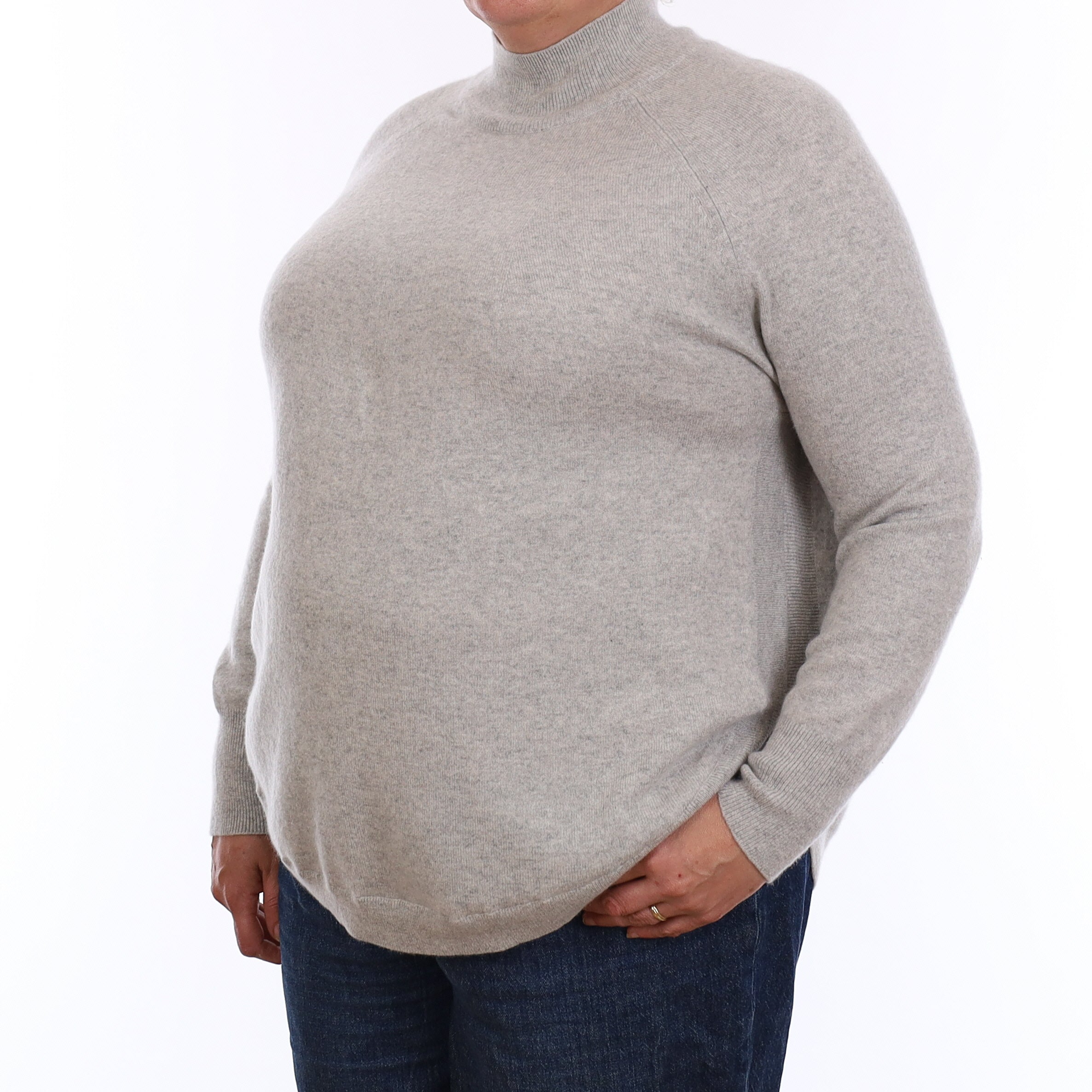 Mist Grey Cashmere Scooped Hem Turtleneck Jumper Extra Large