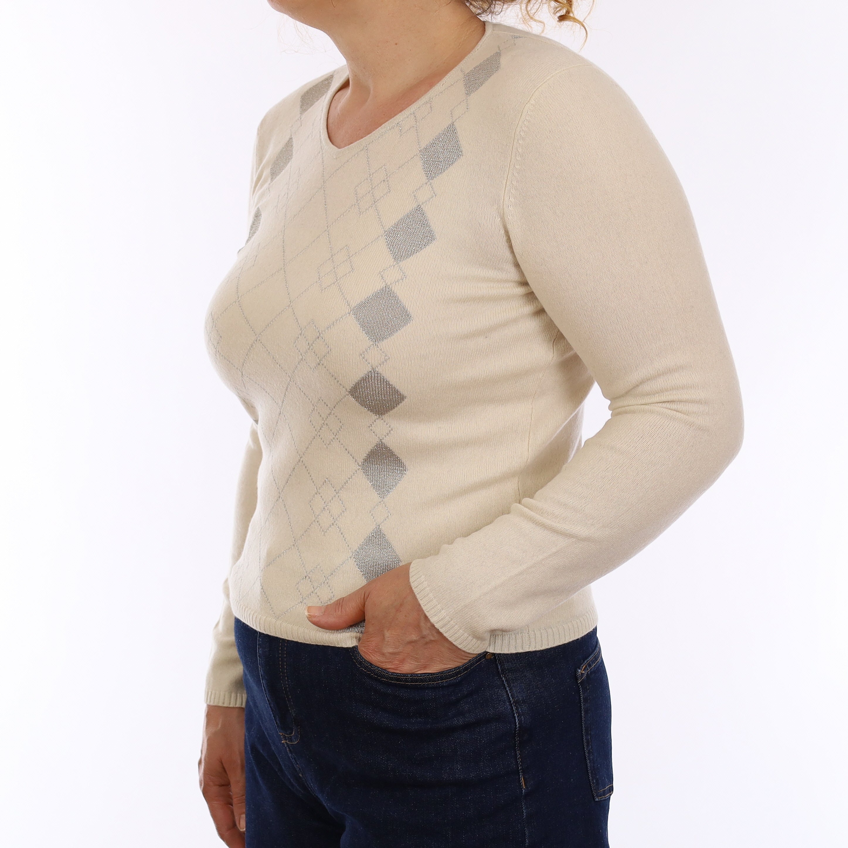 Ivory and Silver Diamond Cashmere V Neck Jumper Medium