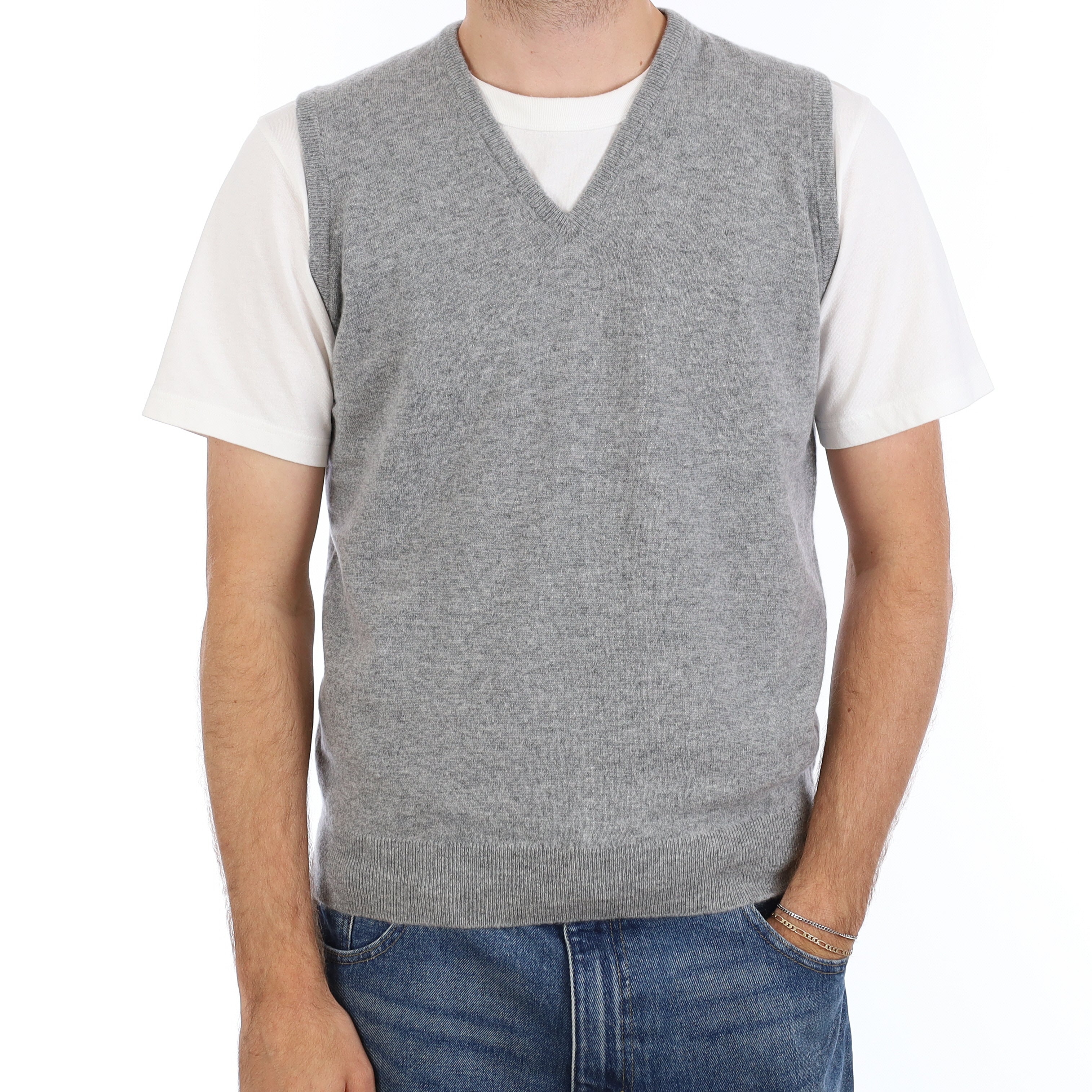 Men's Brand New Scottish Smoke Grey Cashmere V Neck Tank Top Medium