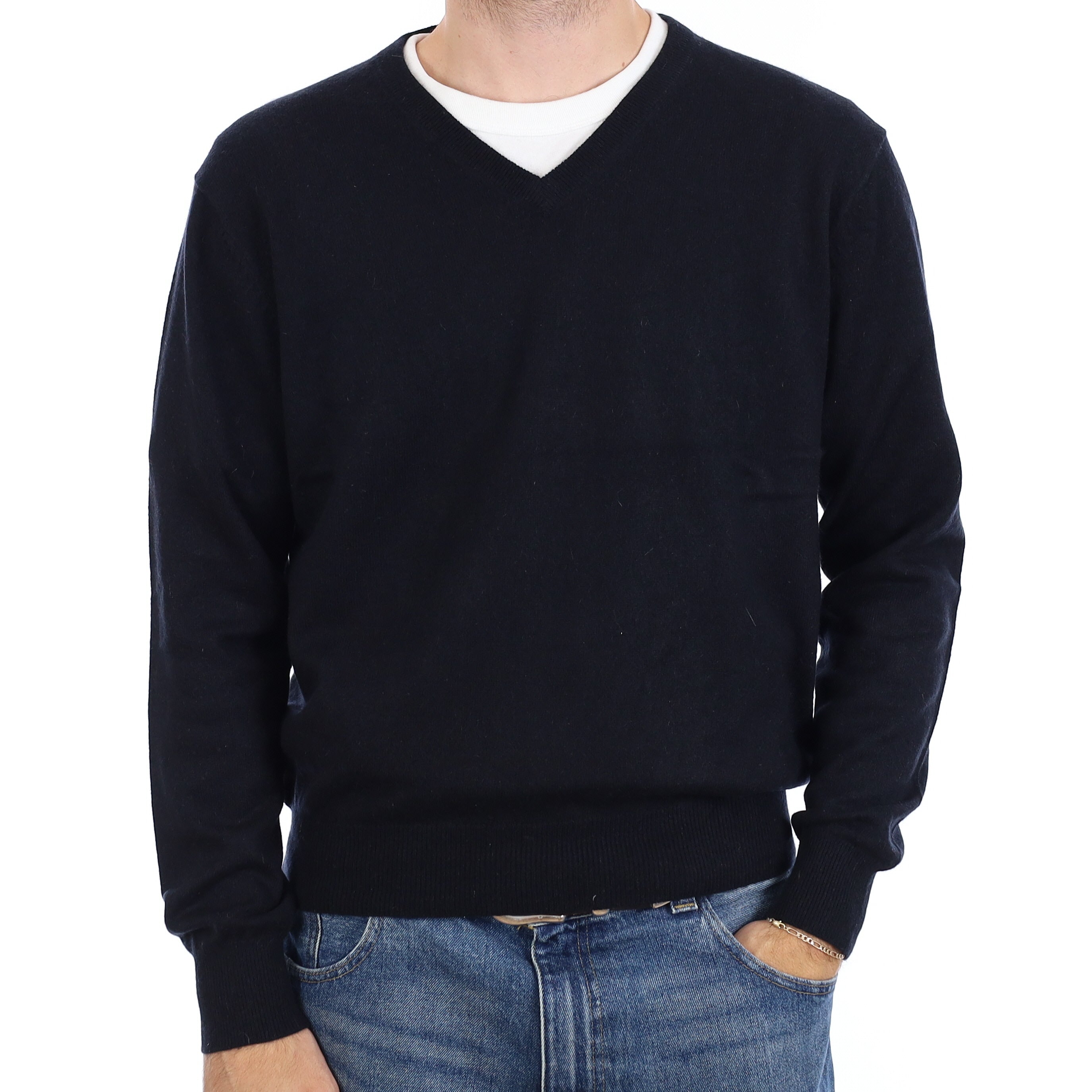 Men's Black Cashmere V Neck Jumper Medium
