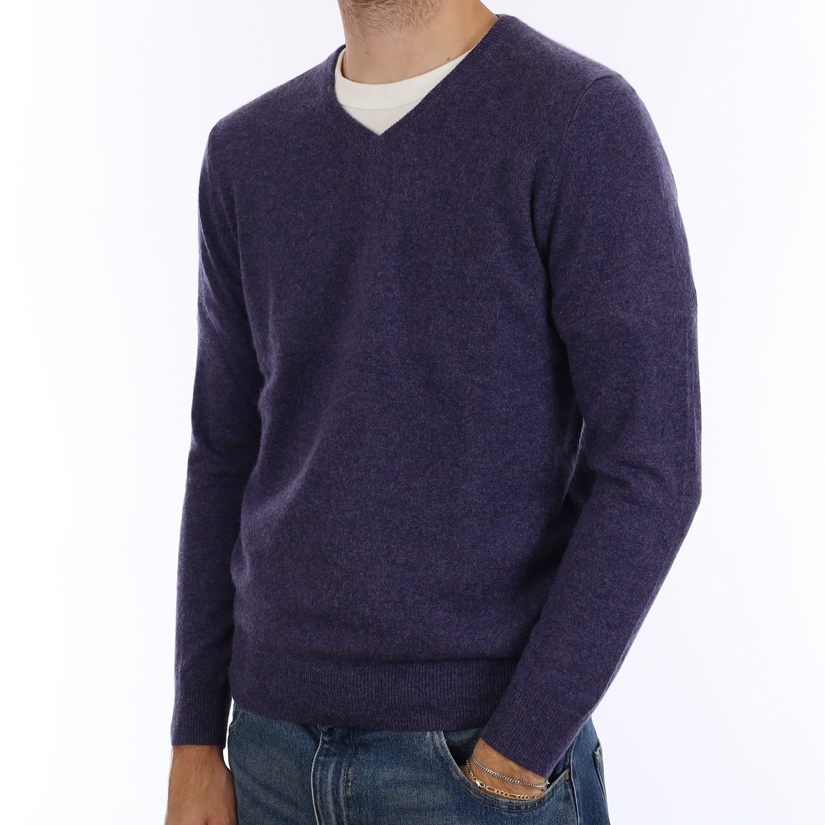 Men's Deep Amethyst Purple Cashmere V Neck Jumper Medium