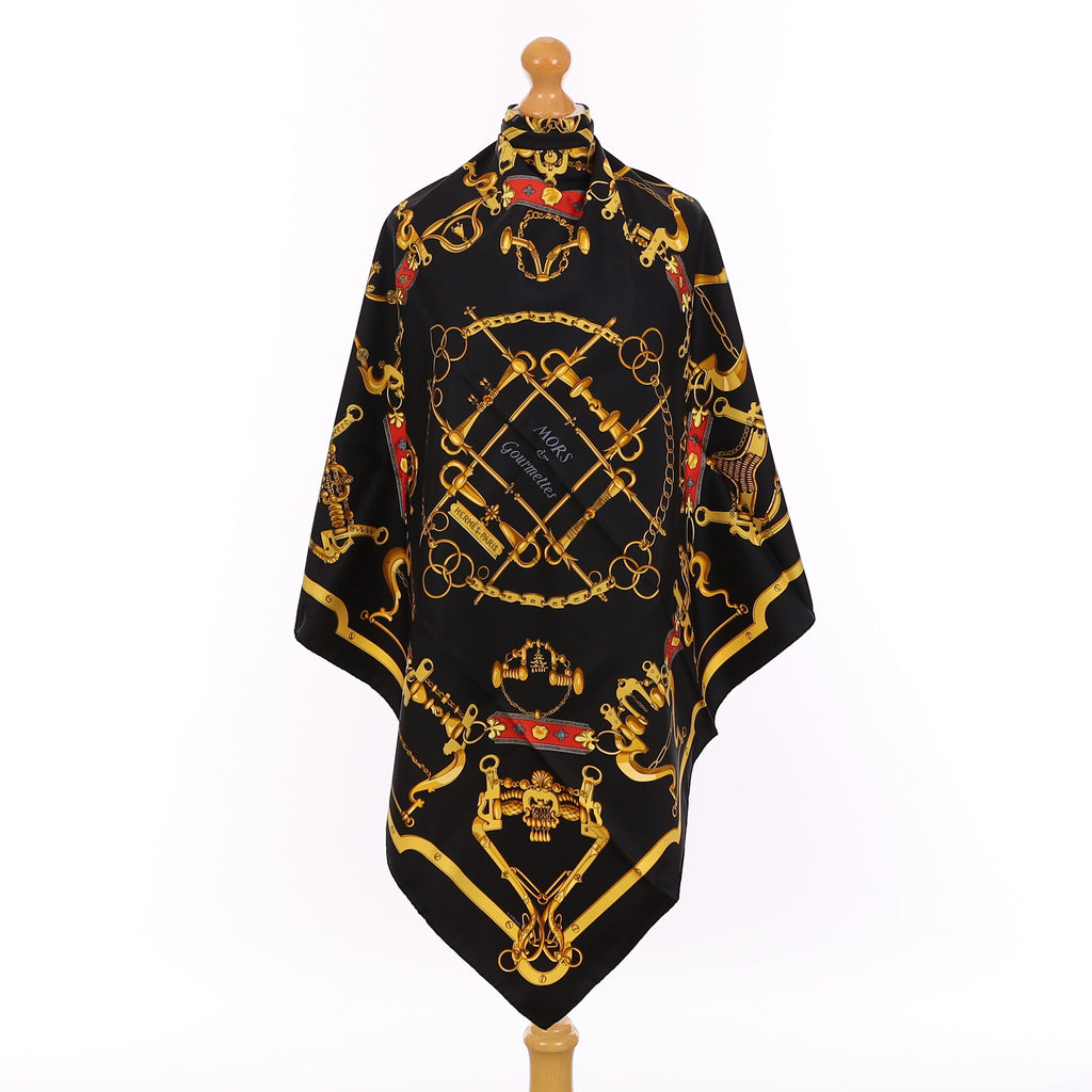 Brand New Boxed Hermès Mors Et Gourmettes Silk Scarf