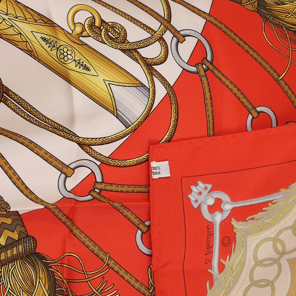 Brand New Boxed Hermès Cliquetis Silk Scarf