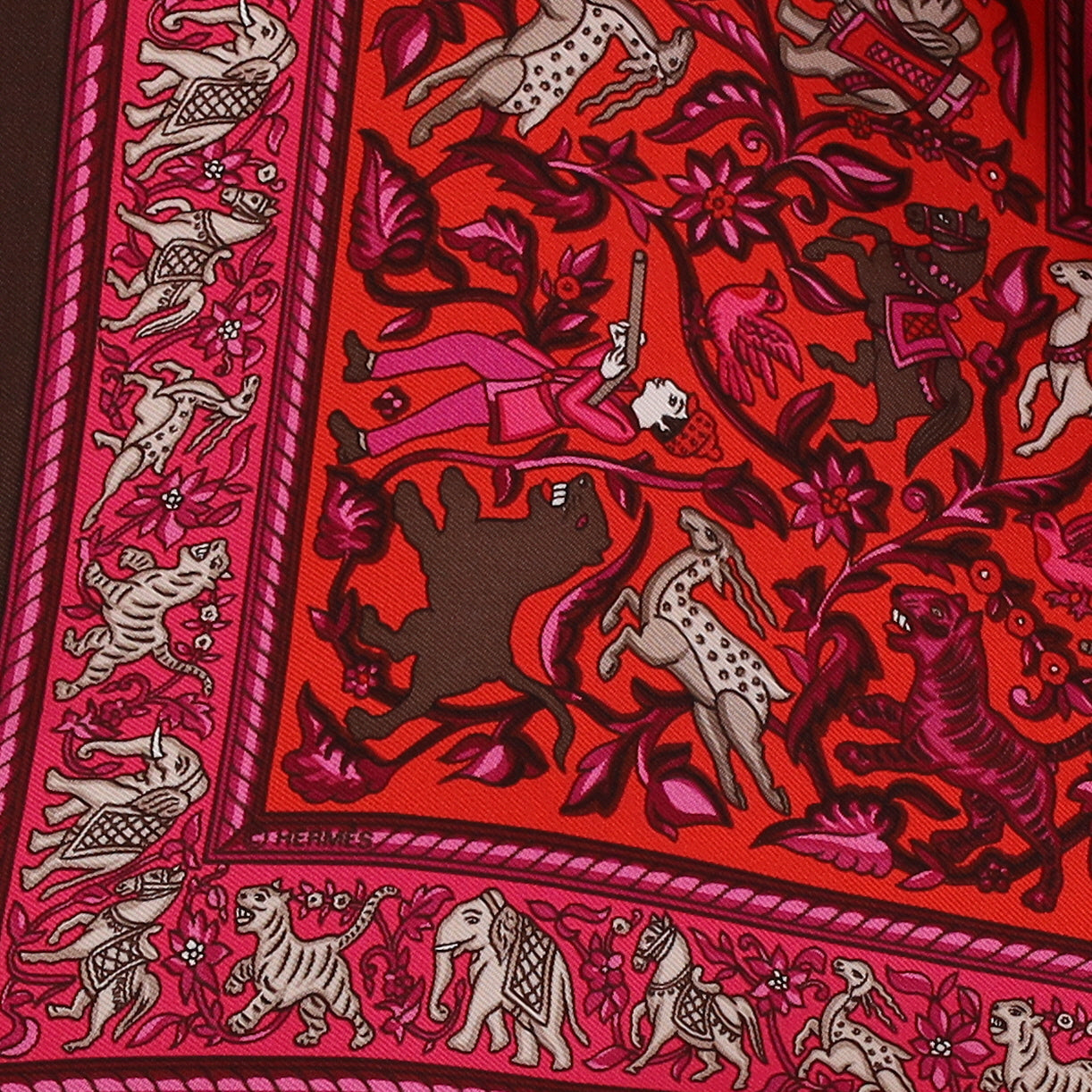 Pristine Hermès Chasse en Inde Silk Scarf