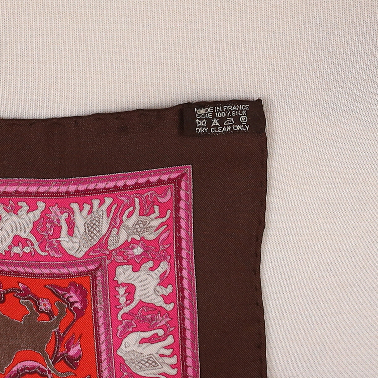 Pristine Hermès Chasse en Inde Silk Scarf