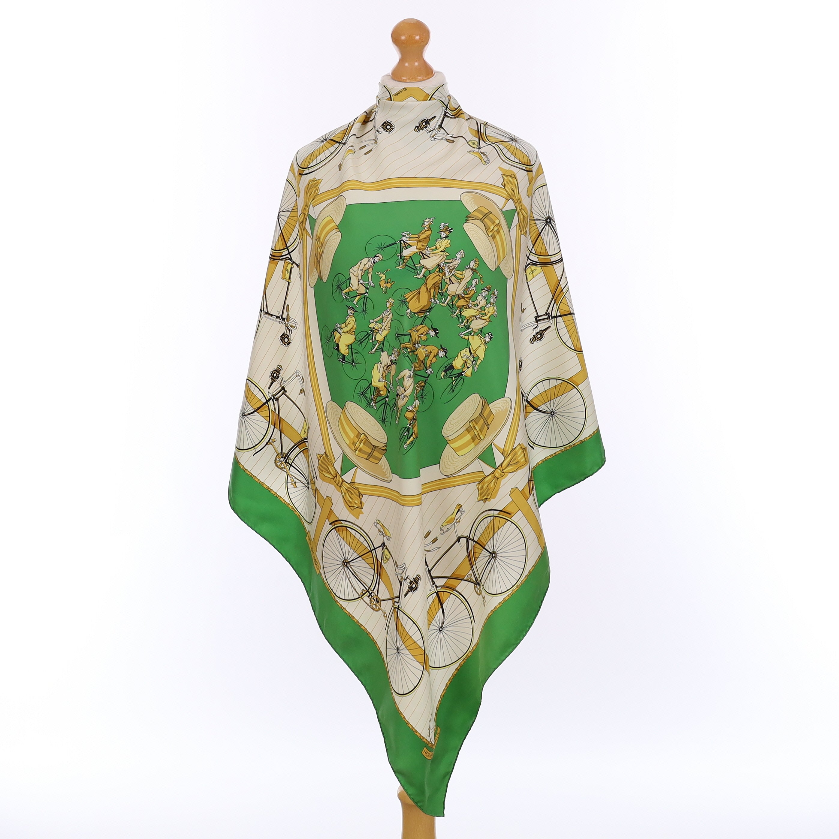 Hermès Les Becanes Silk Scarf