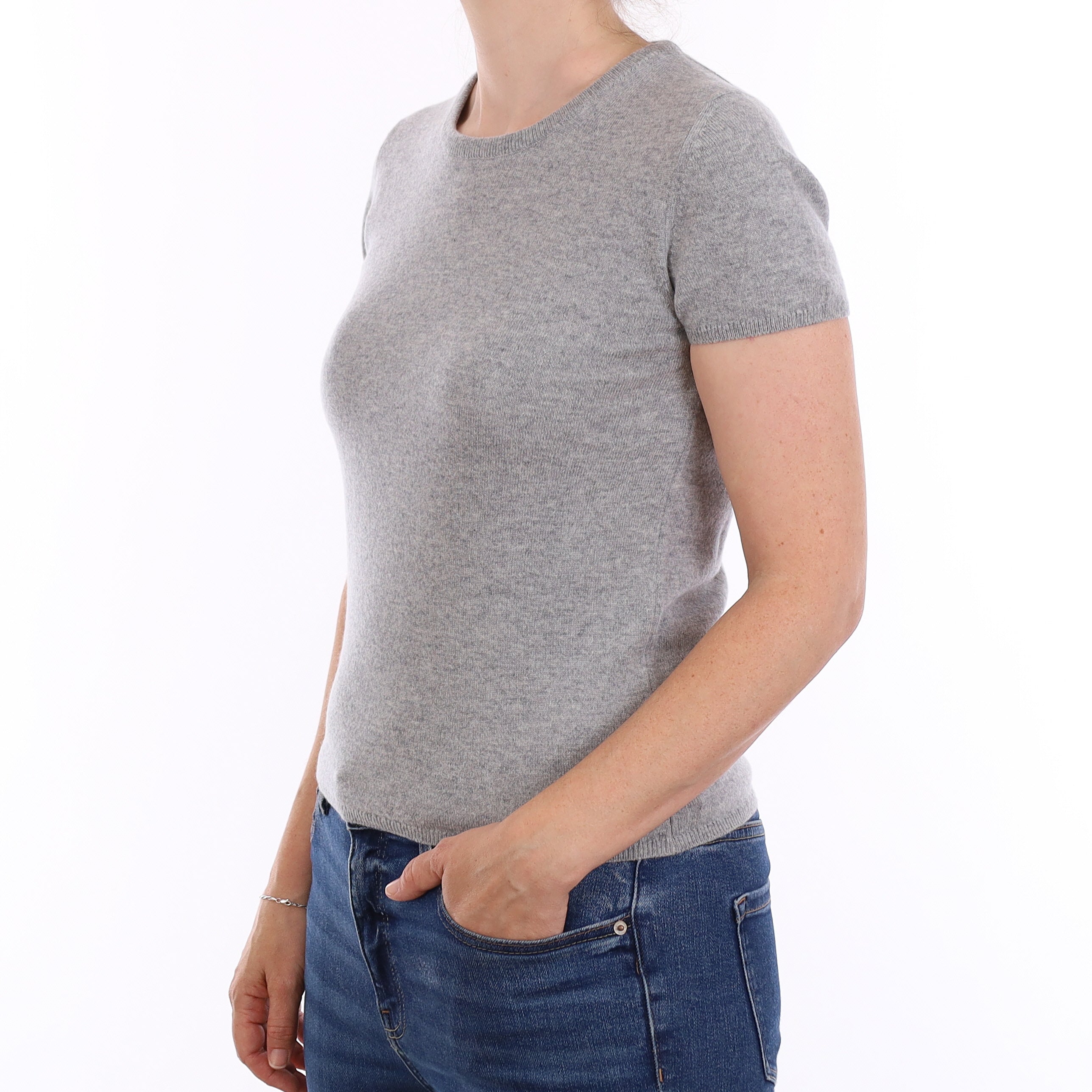 Brand New Scottish Smoke Grey Cashmere Short Sleeve Crew Neck Small