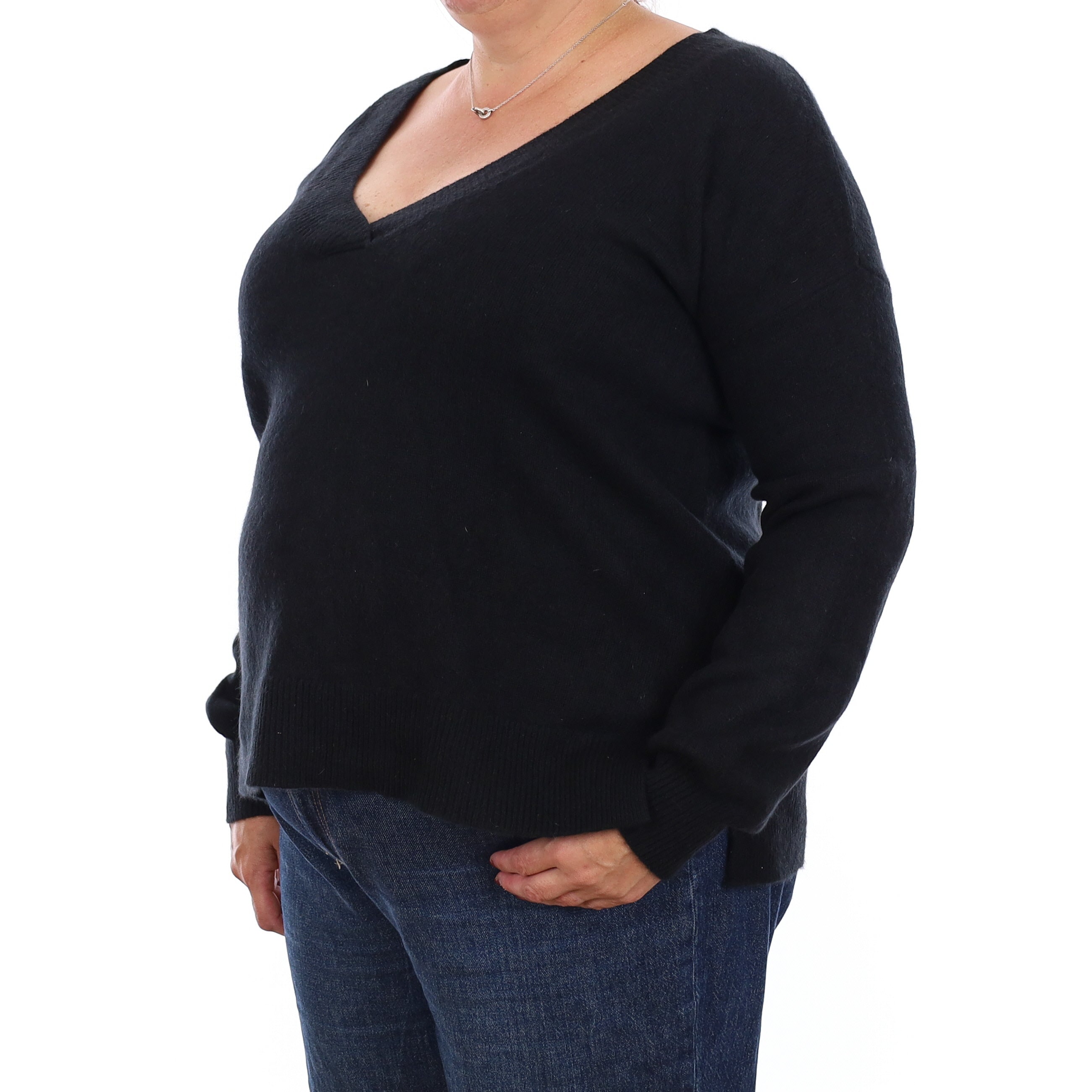 Black Chunky Cashmere V Neck Jumper Extra Large