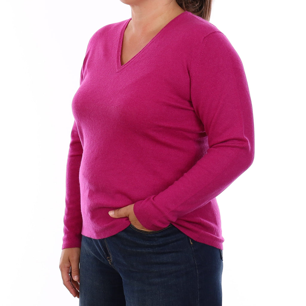 Johnstons of Elgin Scottish Raspberry Pink Cashmere V Neck Jumper Large