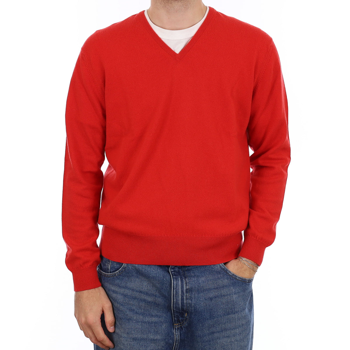 Men's Brand New Scottish Vermillion Red Cashmere V Neck Jumper Large