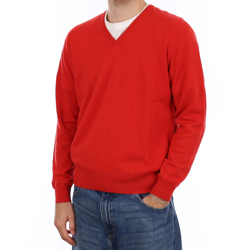 Men's Brand New Scottish Vermillion Red Cashmere V Neck Jumper Large
