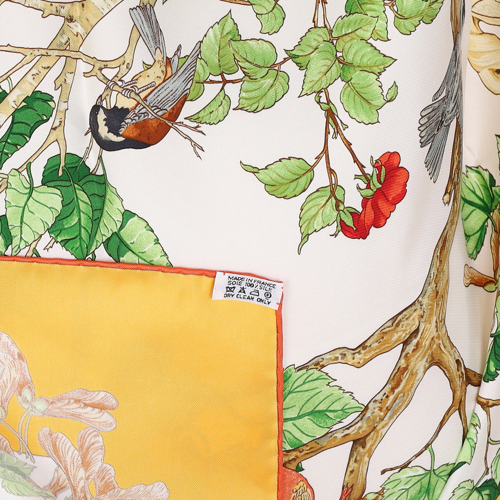 Brand New Boxed Hermès Au Coeur des Bois Silk Scarf