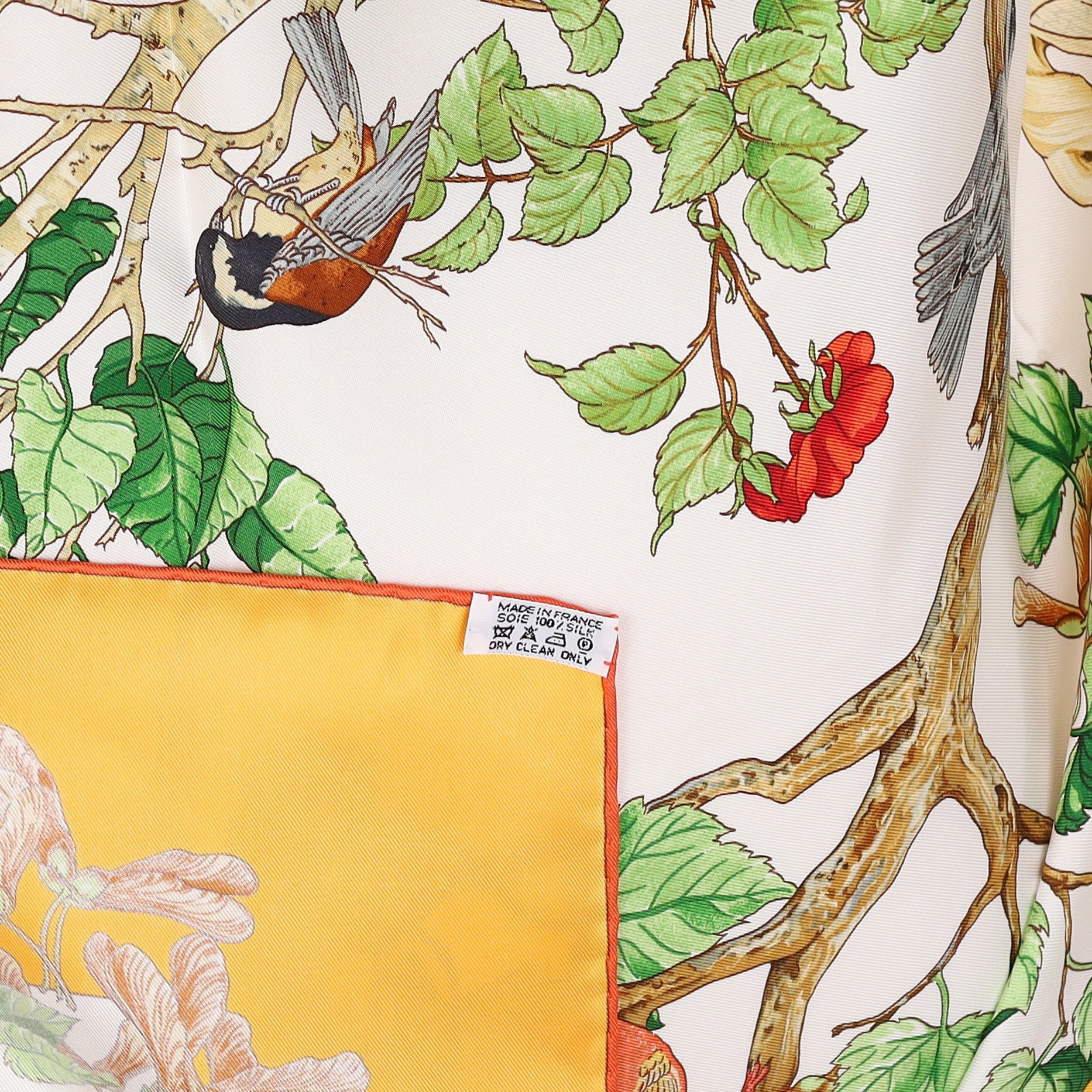 Brand New Boxed Hermès Au Coeur des Bois Silk Scarf