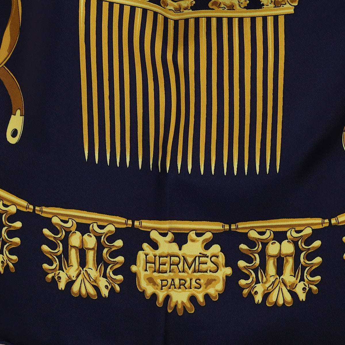 Pristine Hermès Les Cavaliers D’or Silk Scarf