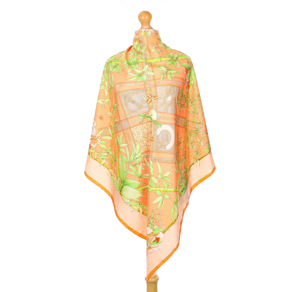 Hermès Sérénité Silk Scarf