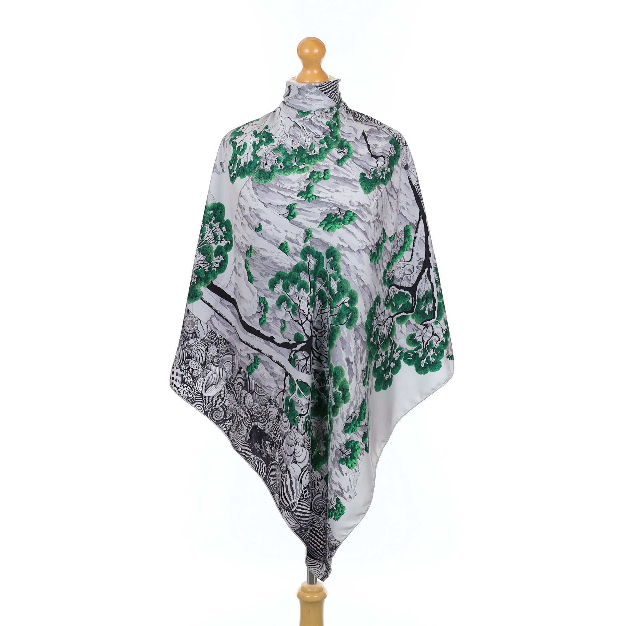 Hermès Sieste au Paradis Silk Scarf Rare