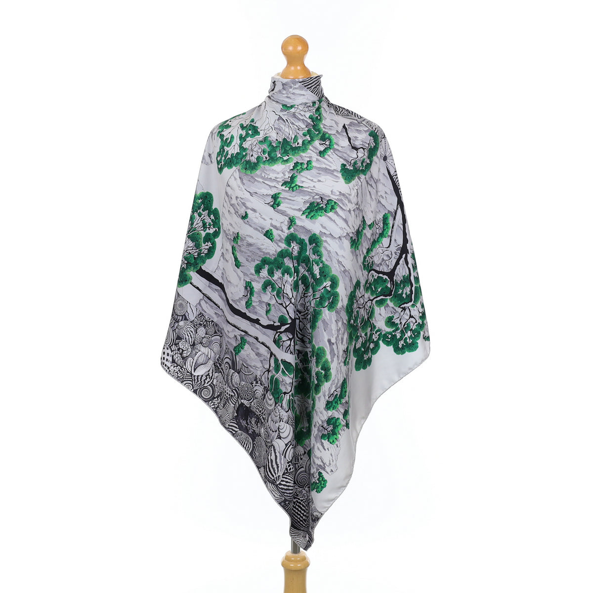 Hermès Sieste au Paradis Silk Scarf Rare
