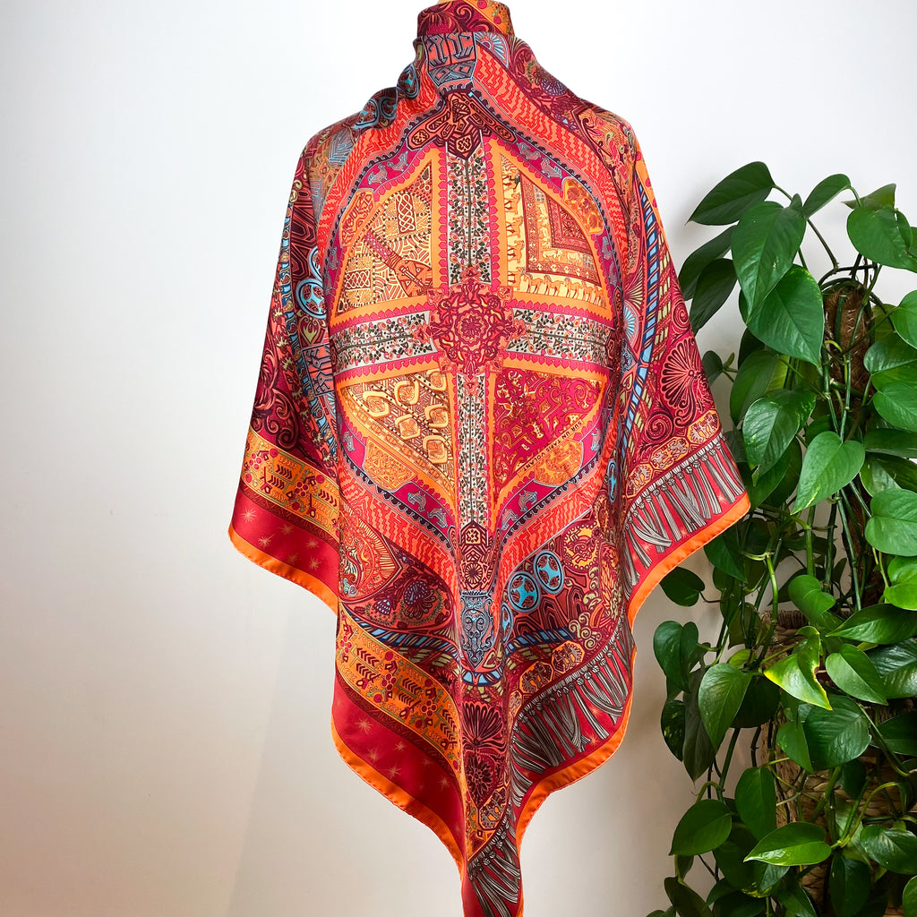 Boxed Hermes Sur Tapis Volant Vintage Silk Scarf