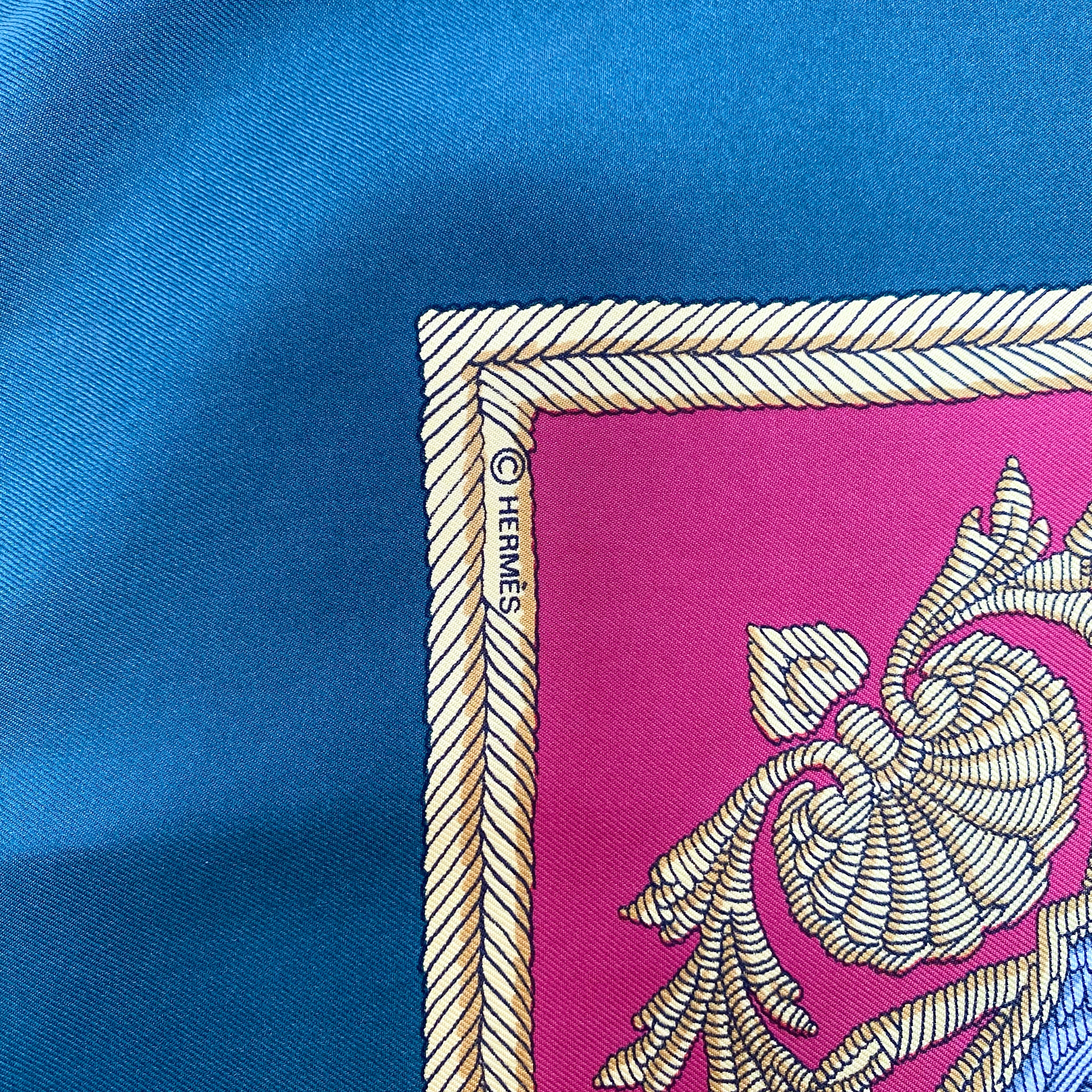Boxed Hermès Les Armes De Paris Silk Scarf