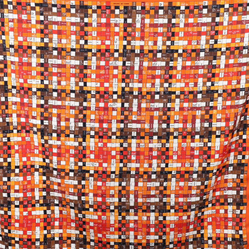 Pristine Boxed Hermès Bolduc Au Carré Silk Scarf
